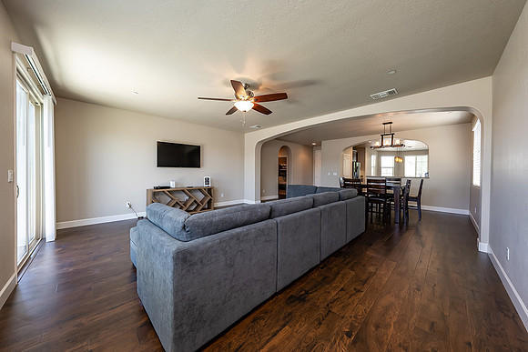 family room/dining room