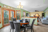 Eat in kitchen area