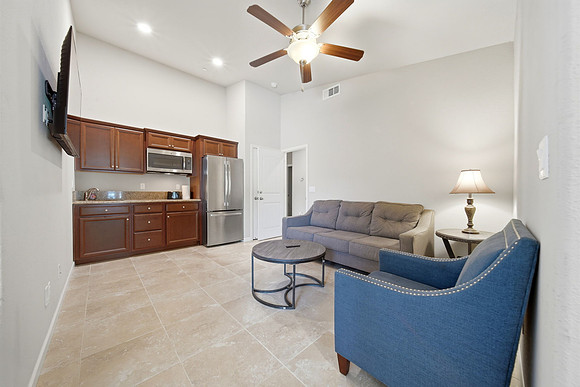 in law suite living area