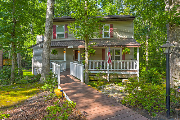 Welcome to 23321 Laurel Hill