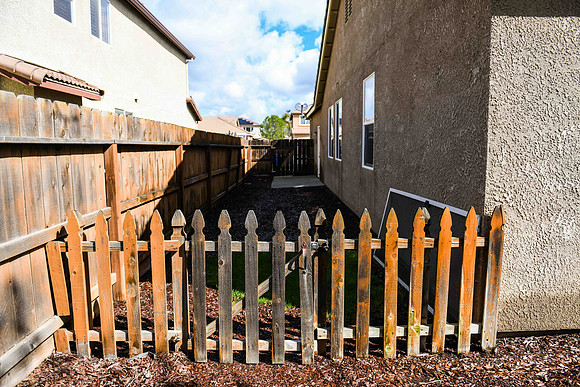 side yard