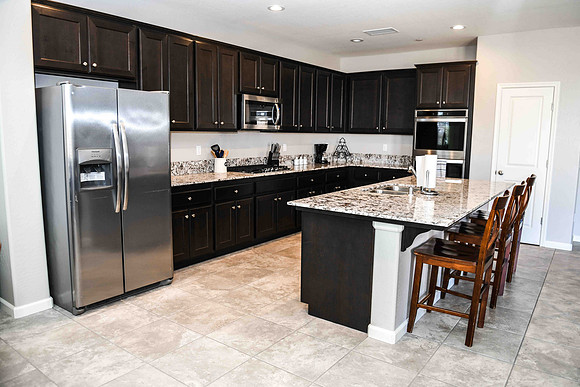 refrigerator, gas cooktop, dishwasher, oven