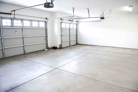 3 car garage