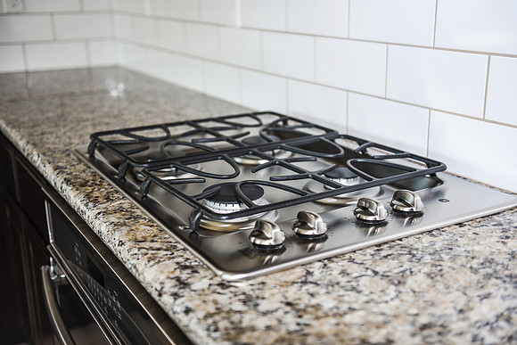 5 burner gas cooktop