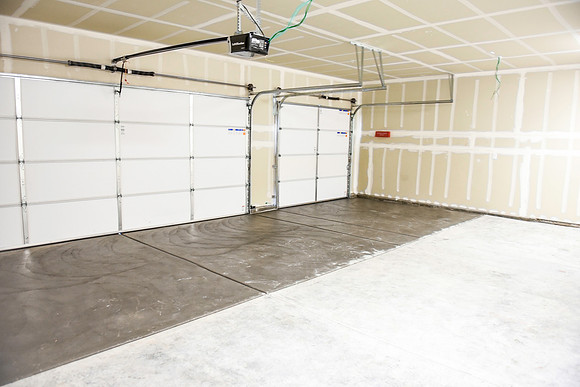 3 car garage