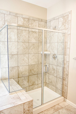 walk in shower, master bath